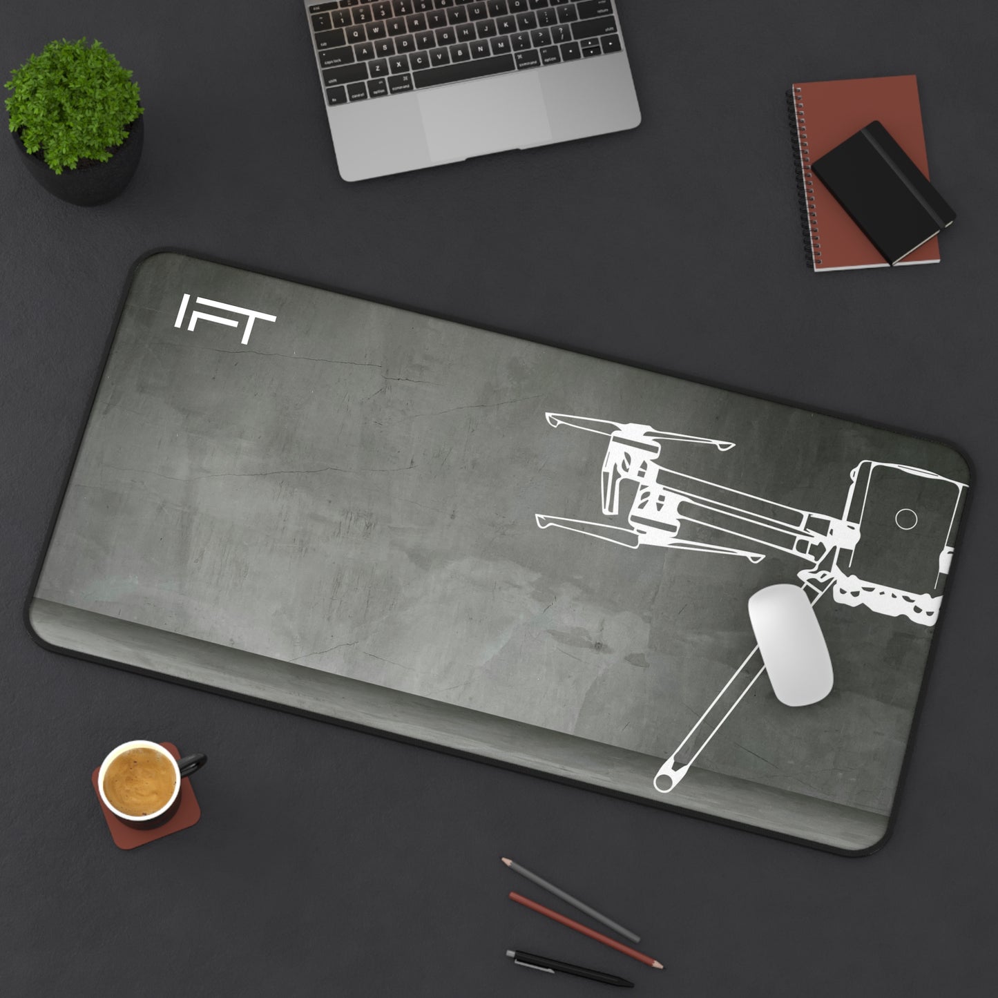 IF800 Desk Mat
